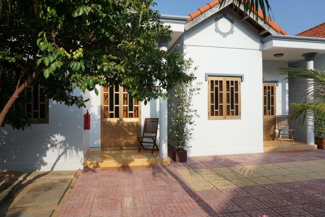 Ngoc Sang Guesthouse Mui Ne Exterior photo